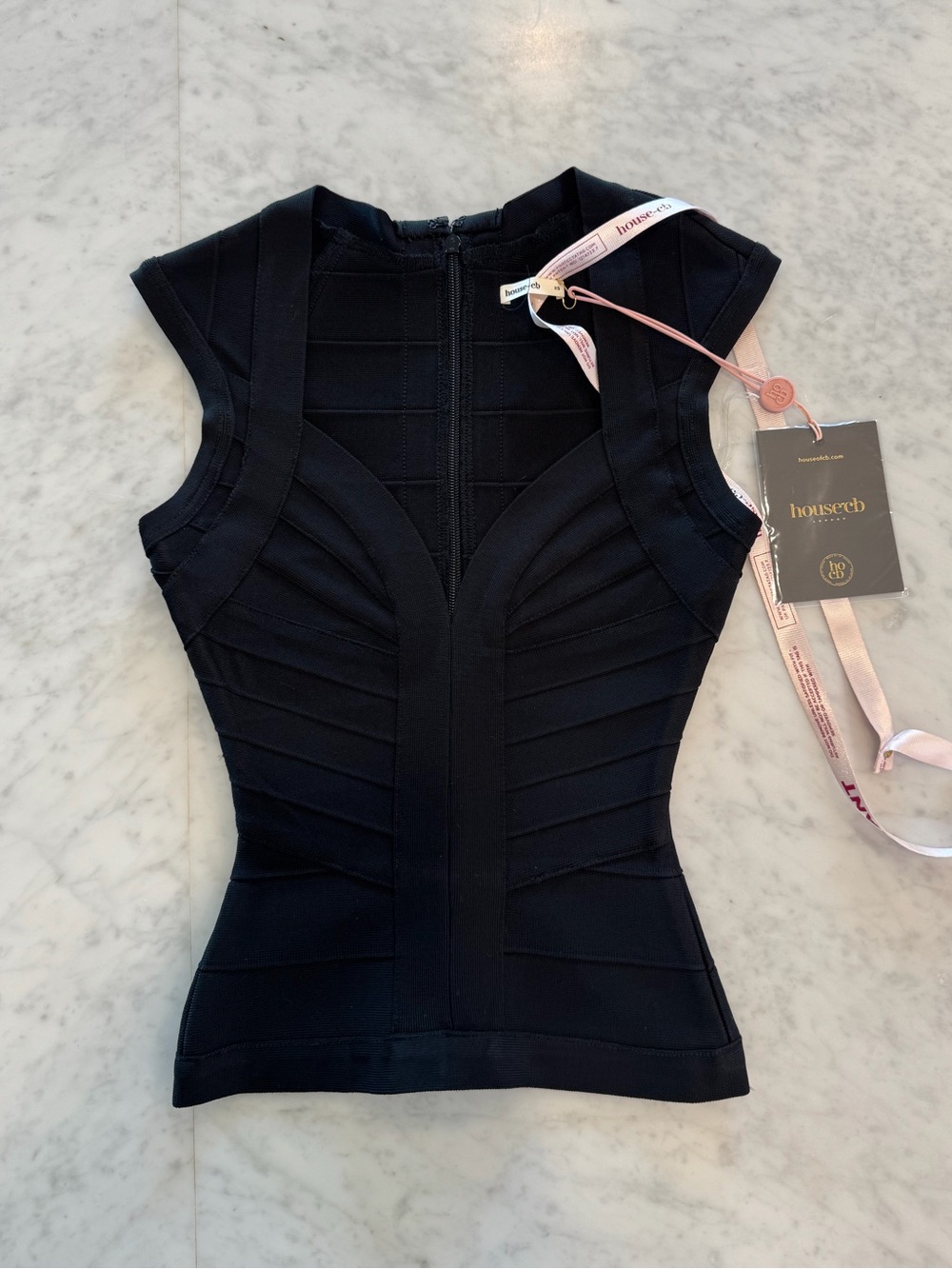 house of cb black icon top - Picture 4 of 6